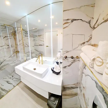 Adonis Świnoujście