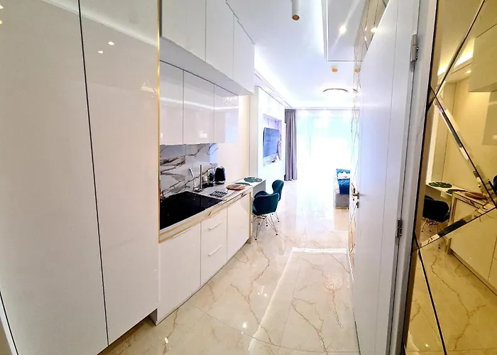 Adonis Świnoujście