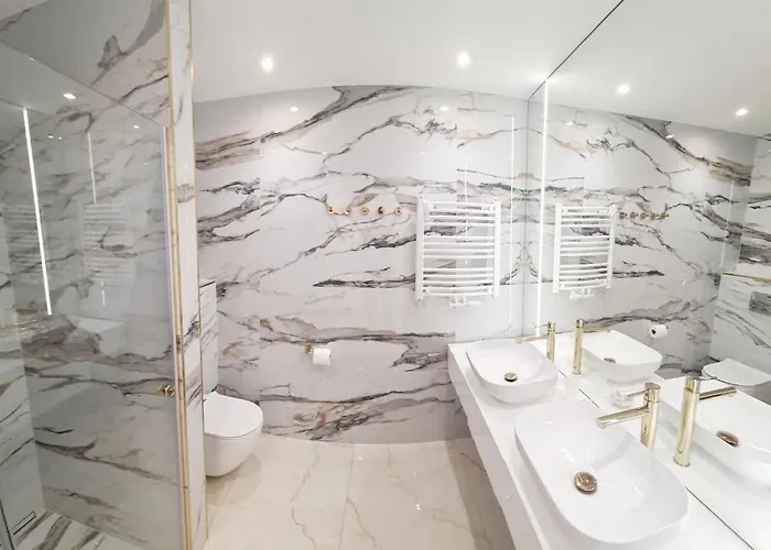 Adonis Lägenhet Świnoujście